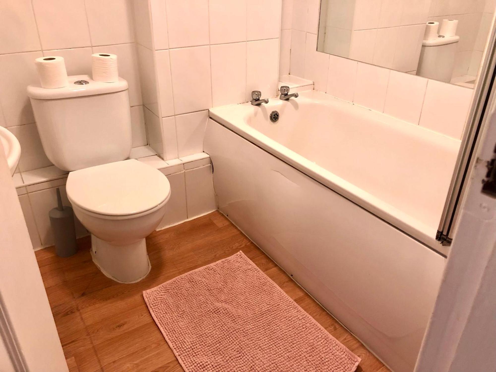 Canada Water Private 2 Beds Flat Londra